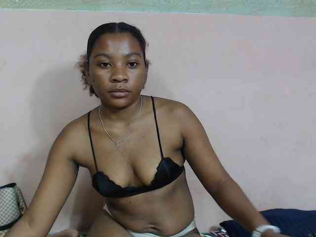 PatriciaBelle webcam