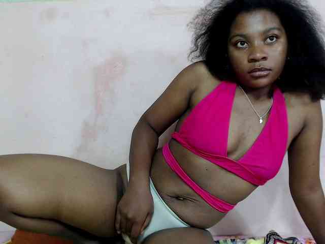 PatriciaBelle webcam