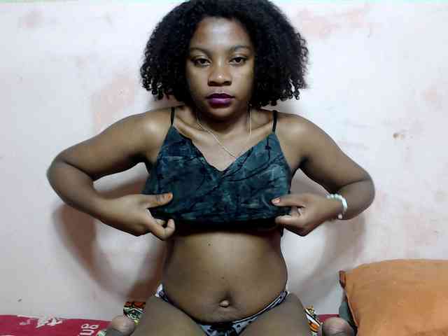 PatriciaBelle webcam