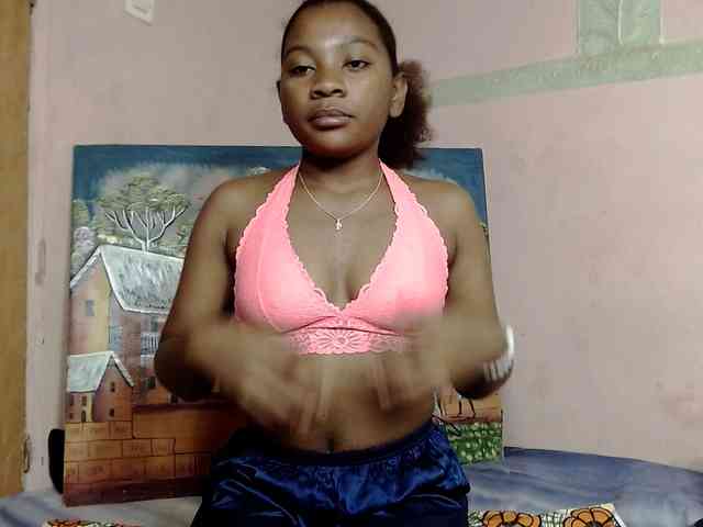 PatriciaBelle webcam