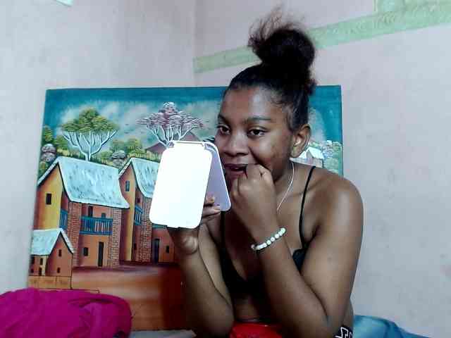 PatriciaBelle webcam