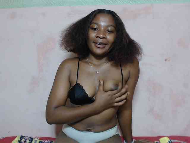 PatriciaBelle webcam