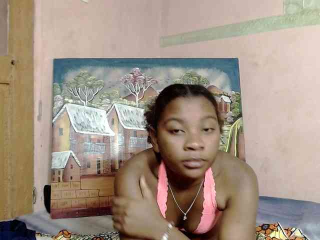 PatriciaBelle webcam