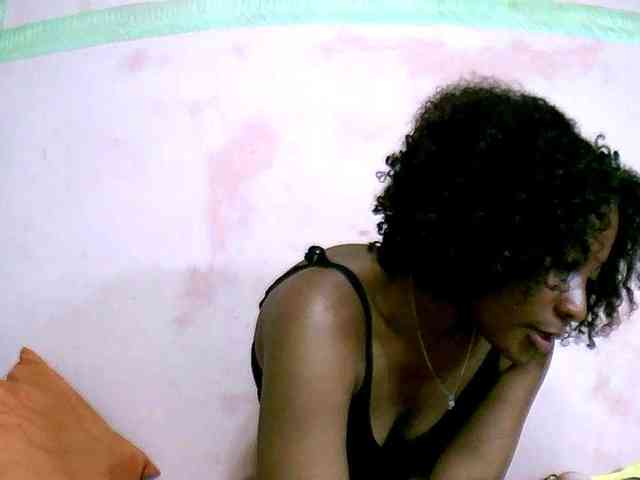 PatriciaBelle webcam