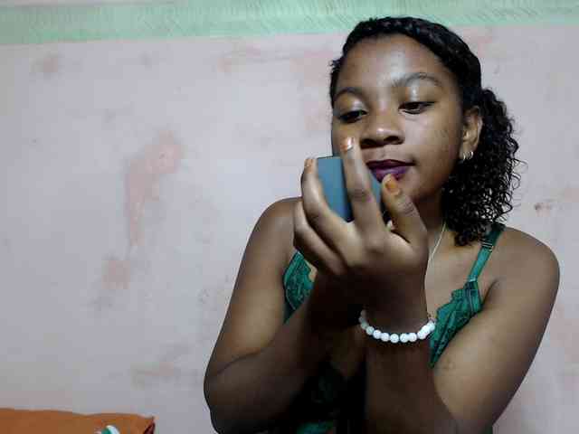 PatriciaBelle webcam