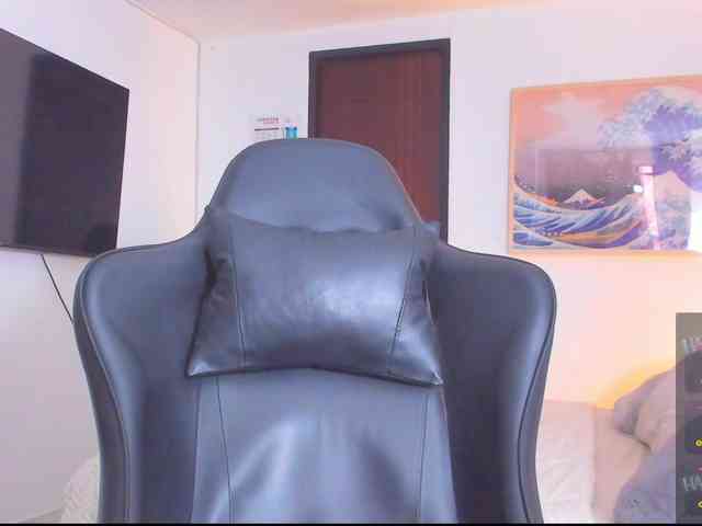 RjBarto Live Webcam on BongaCams