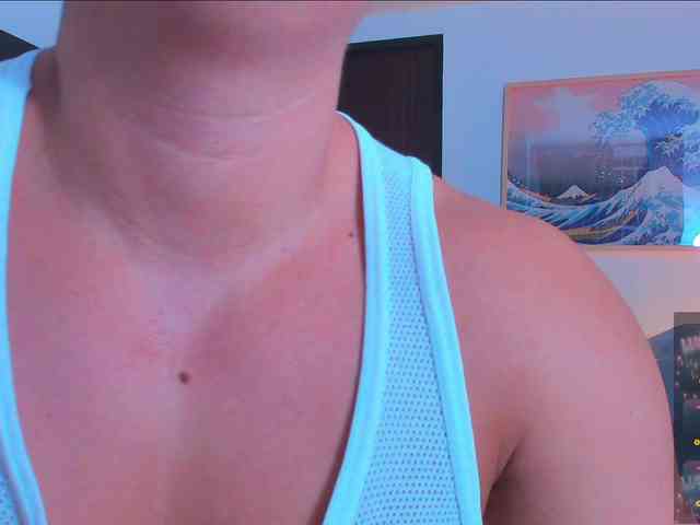 RjBarto Live Webcam on BongaCams