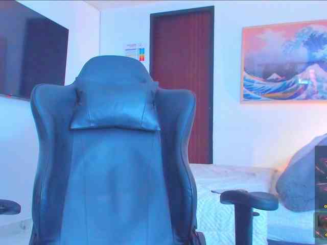 RjBarto Live Webcam on BongaCams