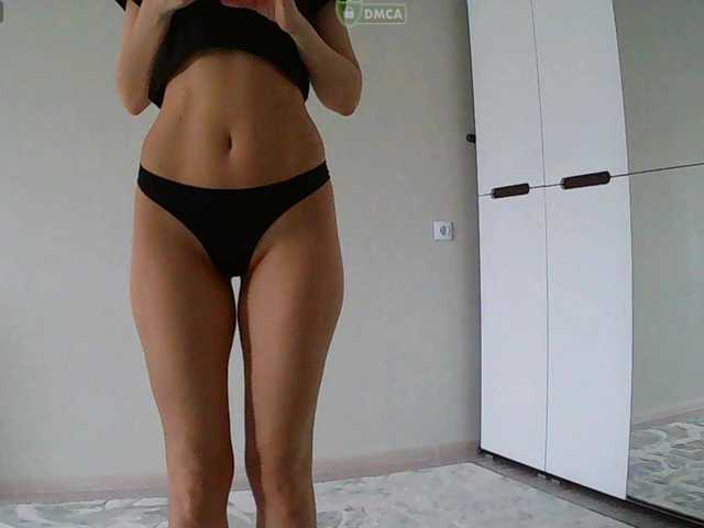 Mari27121's BongaCams show and profile