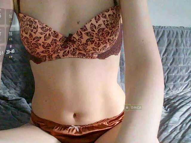 Mari27121's BongaCams show and profile