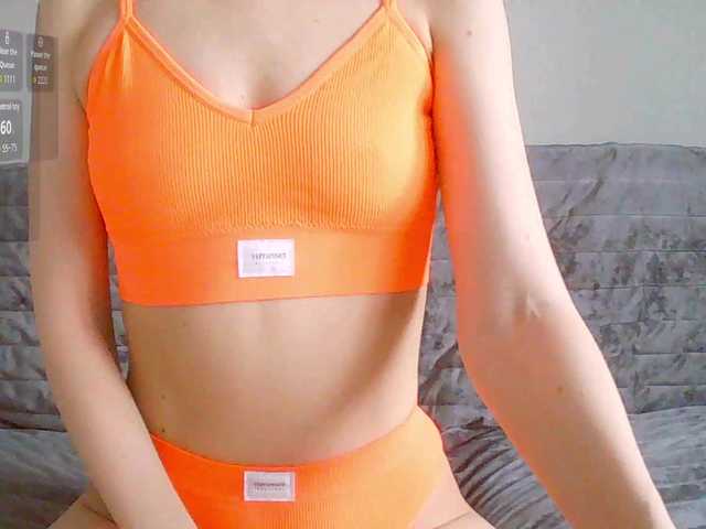 Mari27121's BongaCams show and profile