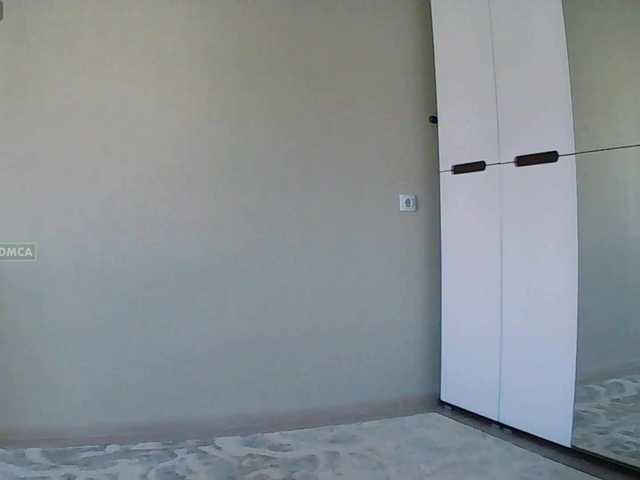 Mari27121's BongaCams show and profile