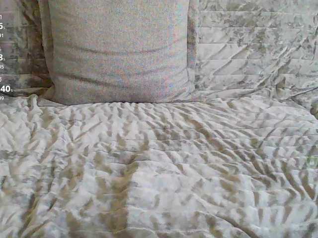 Mari27121's BongaCams show and profile