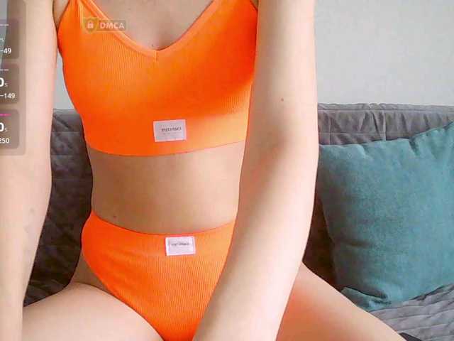 Mari27121's BongaCams show and profile