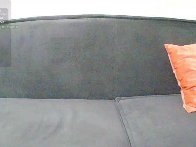 Mari27121's BongaCams show and profile