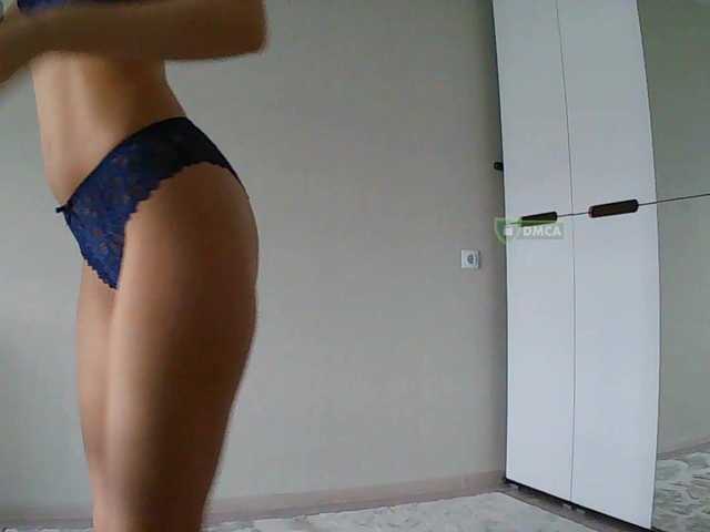 Mari27121's BongaCams show and profile
