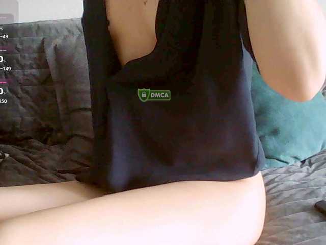 Mari27121's BongaCams show and profile