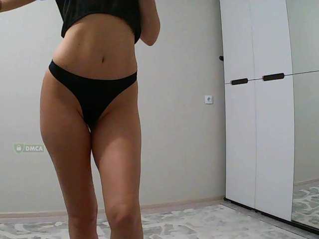 Mari27121's BongaCams show and profile