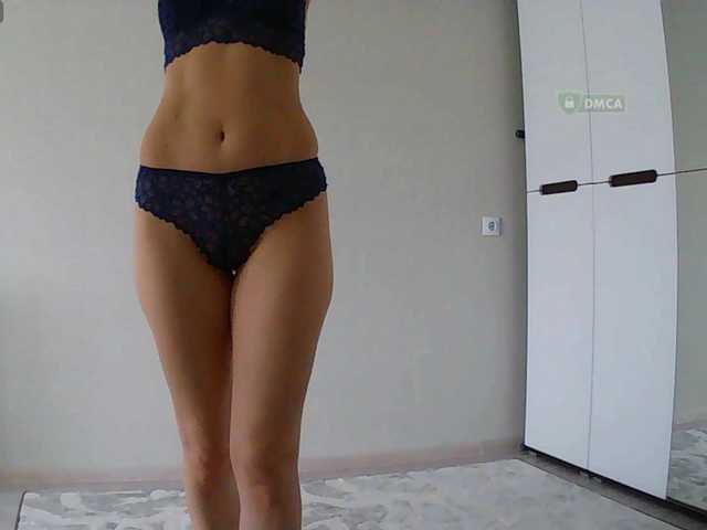 Mari27121's BongaCams show and profile