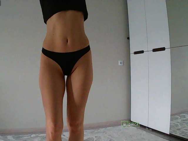 Mari27121's BongaCams show and profile