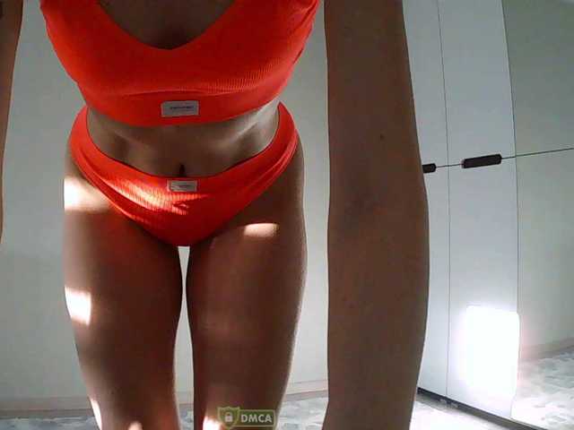 Mari27121's BongaCams show and profile