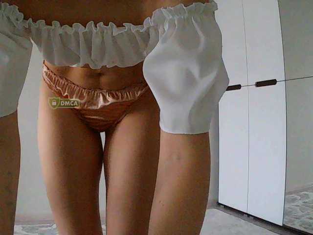 Mari27121's BongaCams show and profile