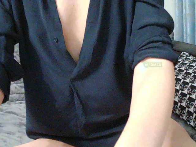 Mari27121's BongaCams show and profile