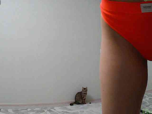 Mari27121 Live Webcam on BongaCams