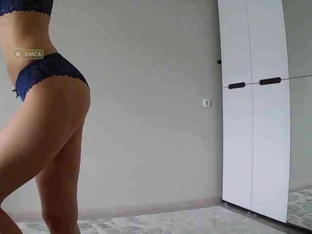 Mari27121 Live Webcam on BongaCams