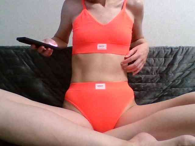 YourPussy27 webcam