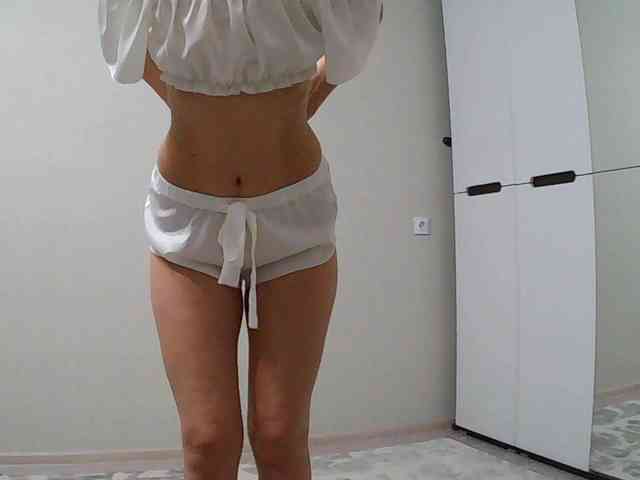 Mari27121 Live Webcam on BongaCams