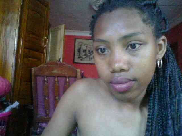 Miriam9 webcam