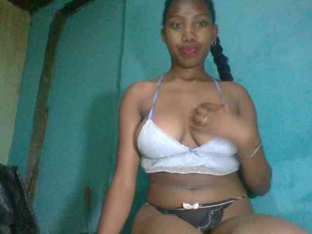 Miriam9 webcam