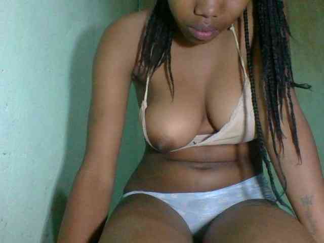 Miriam9 webcam