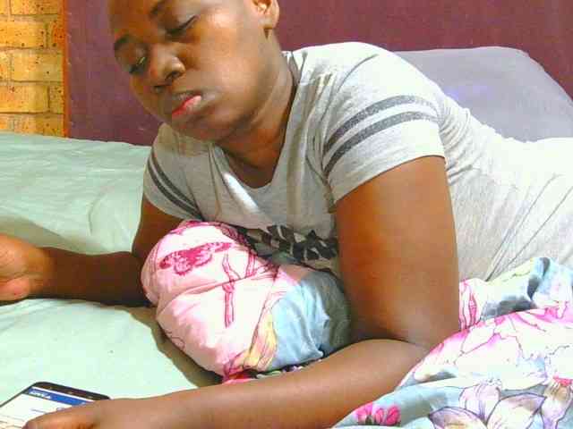 AngelBlackChoco webcam