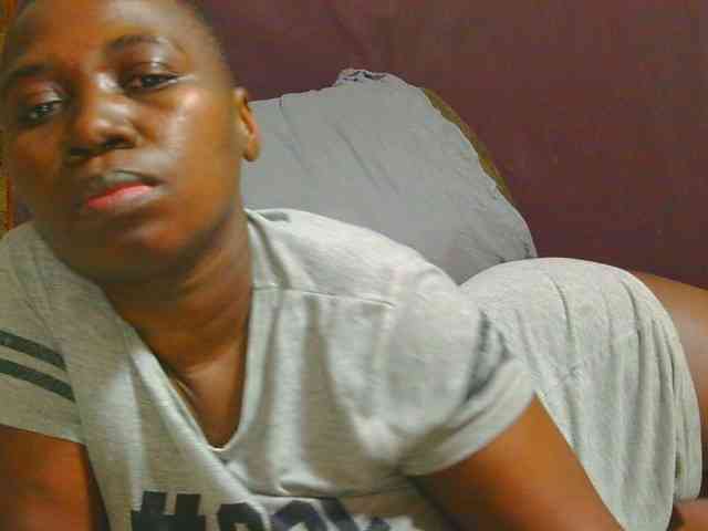 AngelBlackChoco webcam