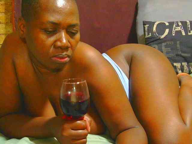 AngelBlackChoco webcam