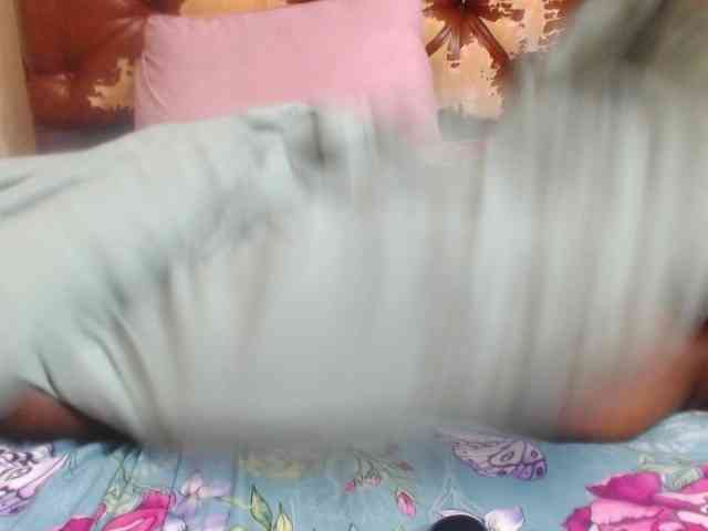 AngelBlackChoco webcam