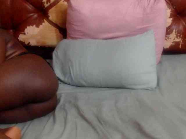 AngelBlackChoco webcam