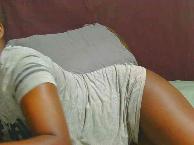 AngelBlackChoco webcam