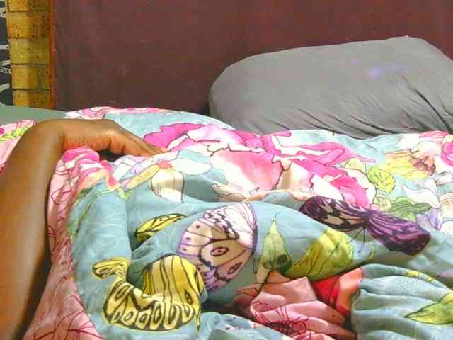 AngelBlackChoco webcam