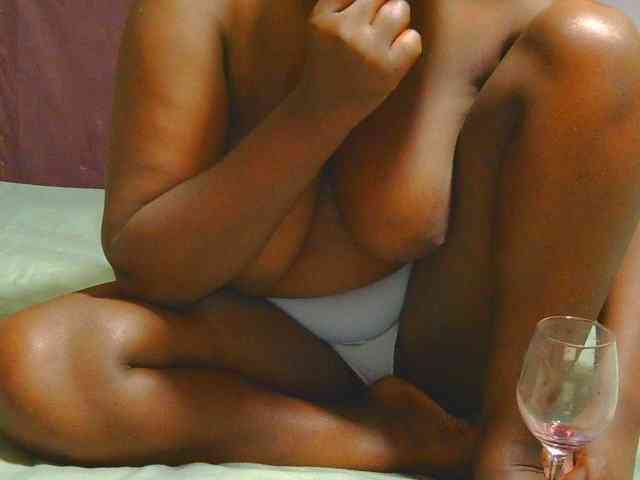 AngelBlackChoco webcam