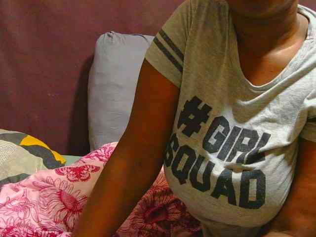 AngelBlackChoco webcam