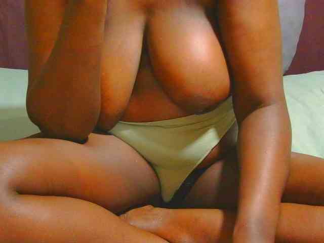 AngelBlackChoco webcam