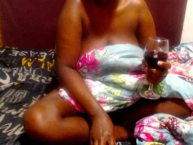 AngelBlackChoco webcam