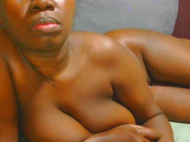 AngelBlackChoco webcam