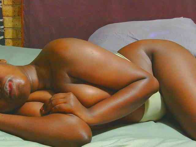 AngelBlackChoco webcam