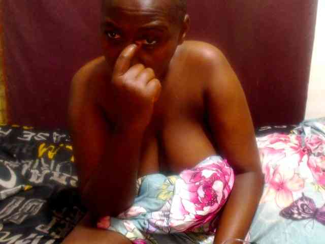 AngelBlackChoco webcam