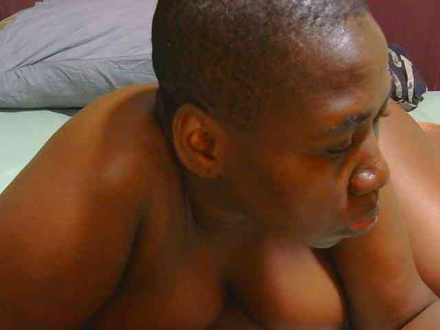 AngelBlackChoco webcam