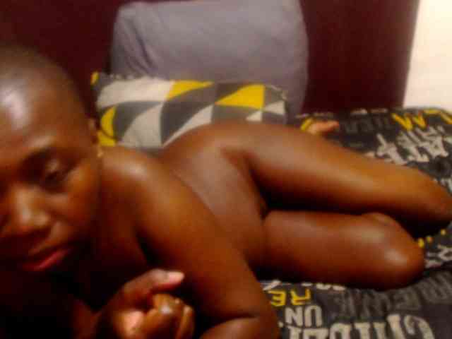 AngelBlackChoco webcam